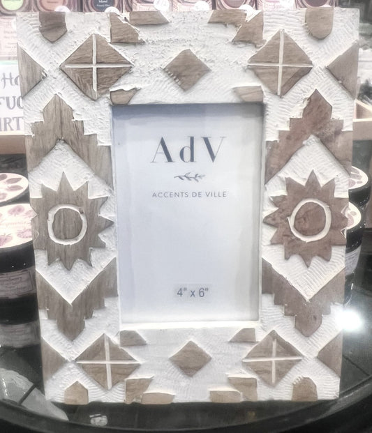 White Pattern Picture Frame